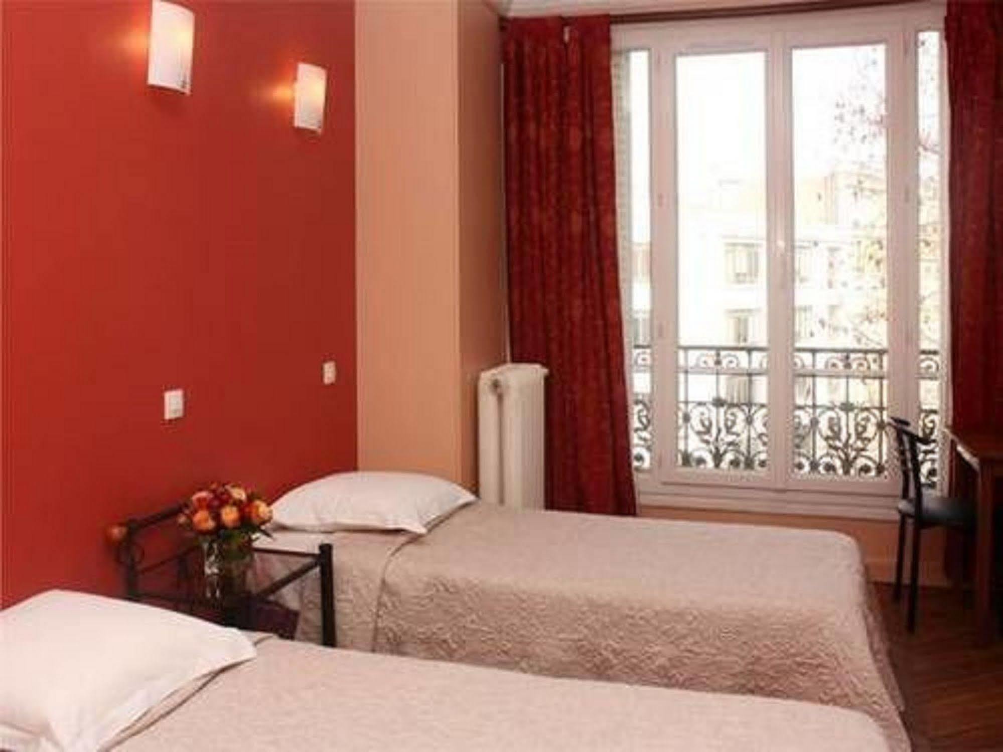 Hotel Baudin Париж Екстериор снимка
