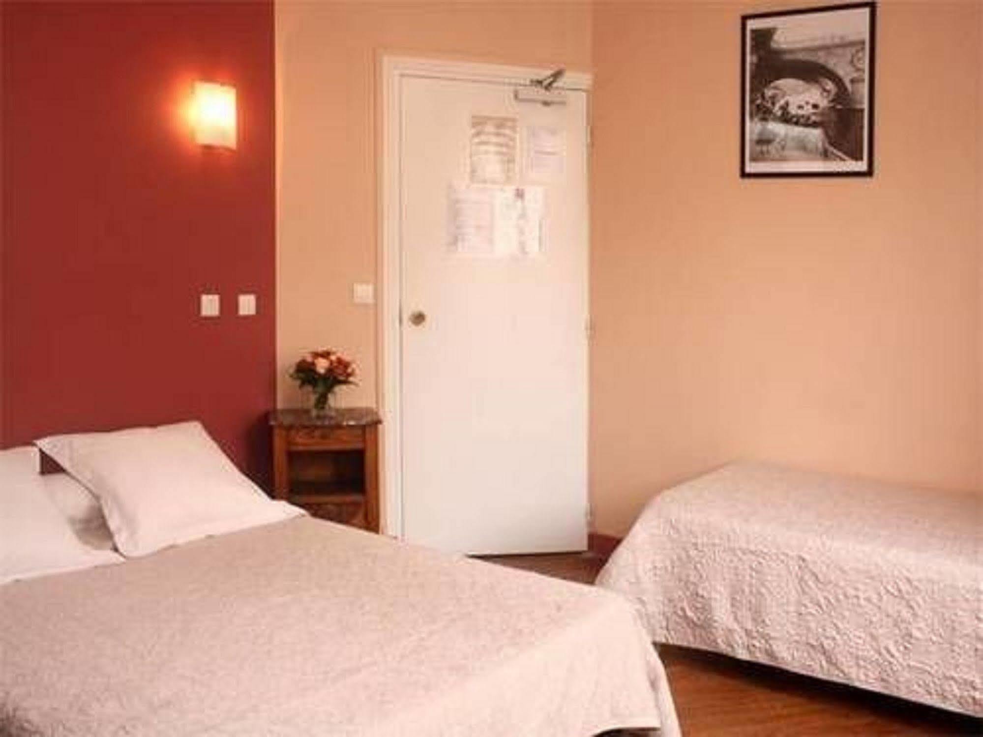 Hotel Baudin Париж Екстериор снимка